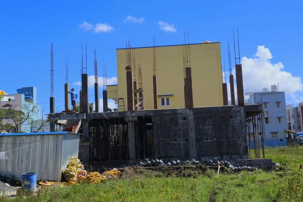 Large-scale industrial construction project with modern infrastructure