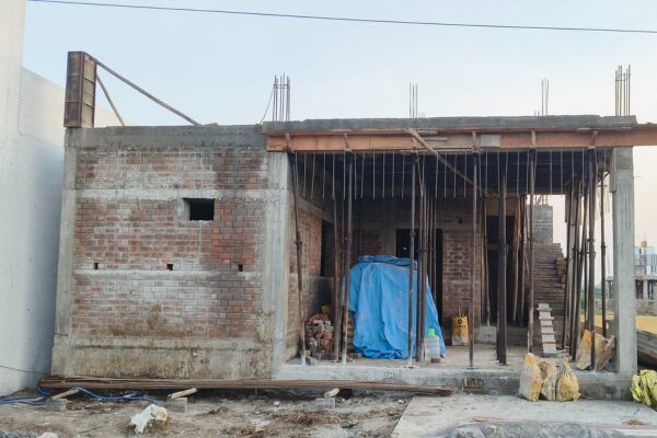 Customized house construction tailored to client requirements