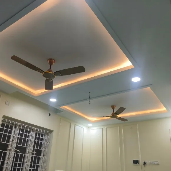 Stylish false ceiling enhancing modern residential interior design